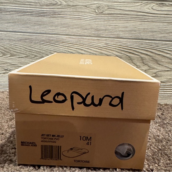 NWT Michael Kors Tortoise Sandals - Picture 2 of 3